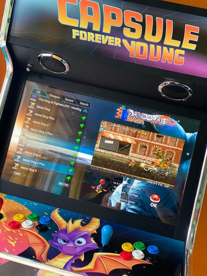 Capsule Forever Young - Jacuzzi - Sauna - Billard - Arcade De Jeux - Netflix & Home Cinema - Ping Pong Hastiere-par-dela 外观 照片
