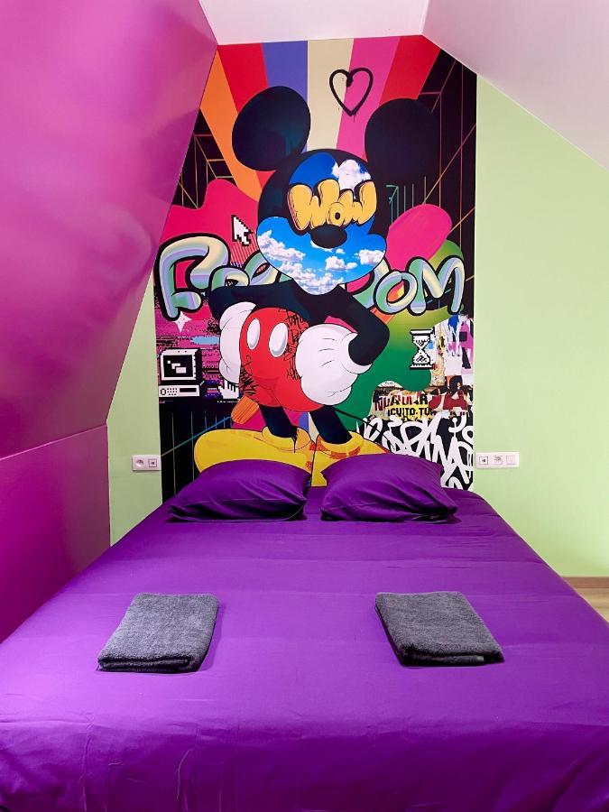 Capsule Forever Young - Jacuzzi - Sauna - Billard - Arcade De Jeux - Netflix & Home Cinema - Ping Pong Hastiere-par-dela 外观 照片