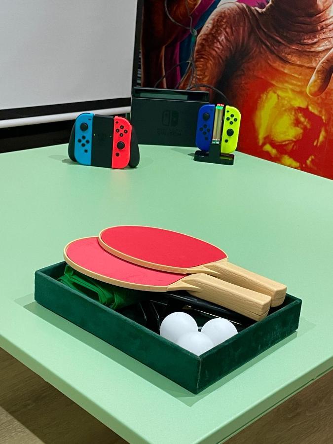 Capsule Forever Young - Jacuzzi - Sauna - Billard - Arcade De Jeux - Netflix & Home Cinema - Ping Pong Hastiere-par-dela 外观 照片
