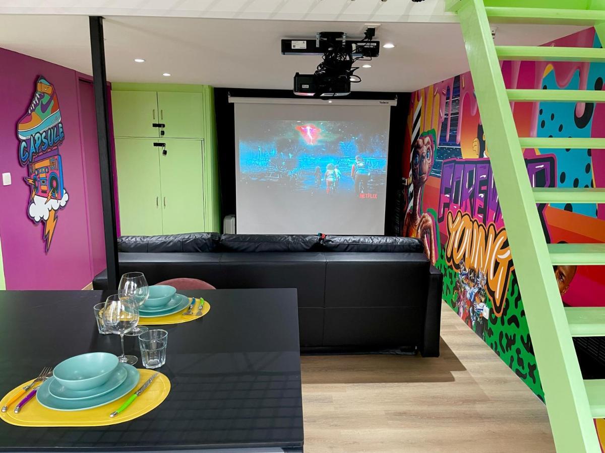 Capsule Forever Young - Jacuzzi - Sauna - Billard - Arcade De Jeux - Netflix & Home Cinema - Ping Pong Hastiere-par-dela 外观 照片
