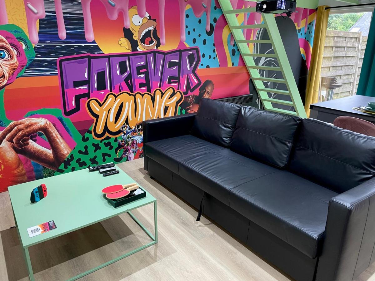 Capsule Forever Young - Jacuzzi - Sauna - Billard - Arcade De Jeux - Netflix & Home Cinema - Ping Pong Hastiere-par-dela 外观 照片
